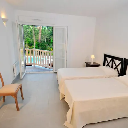 Villa Atlantic For 8 With Pool
